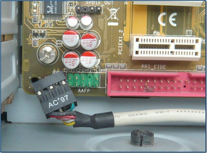 Кабель передній звуковий панелі AC'97 забули під'єднати до роз'єму AAFP analog audio front panel на материнській платі
