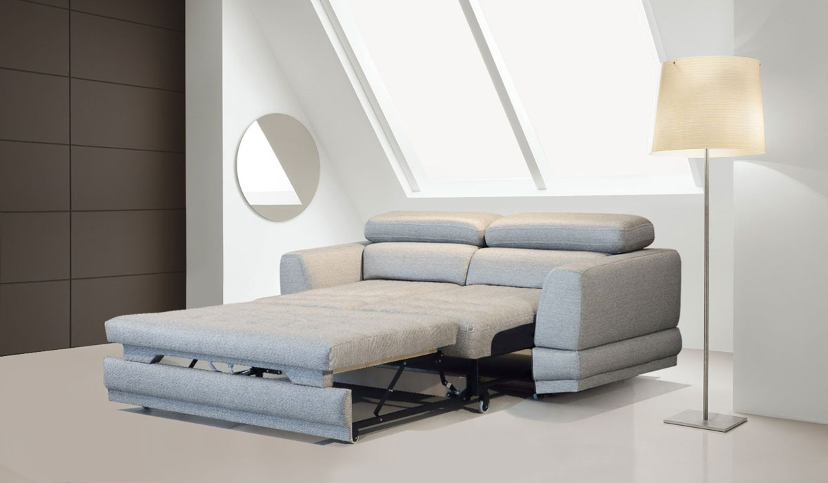 При цьому, існують моделі диванів компактних розмірів, що дозволяють заощадити простір