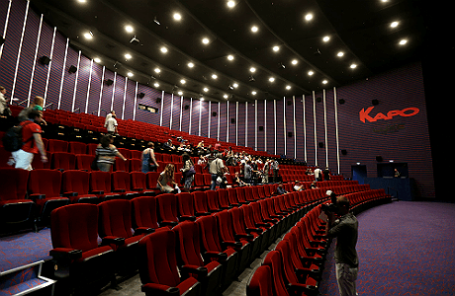 Організатори проекту називають кінотеатр «Каро Vegas 22» мультиплексом нового покоління